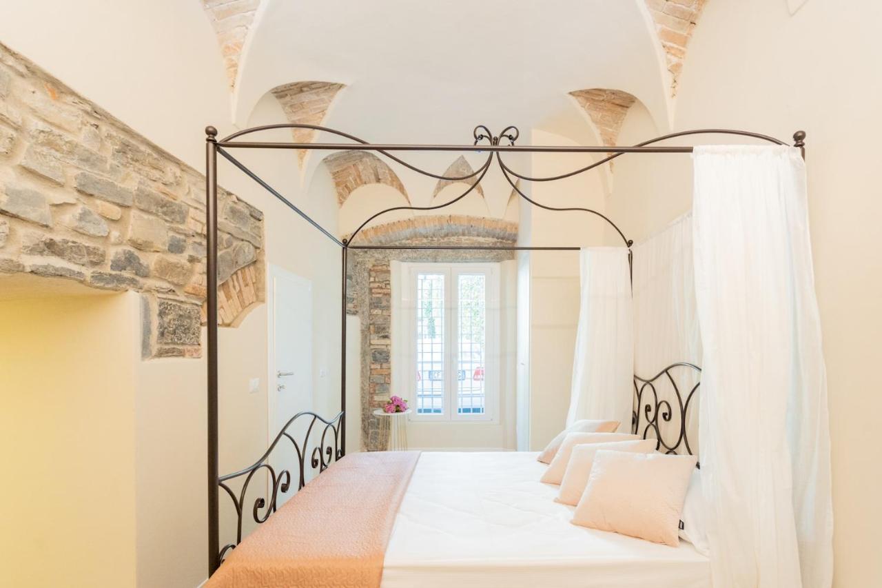 Romantic Escape City Centre With Jacuzzi & Parking By Rent All Como Eksteriør billede