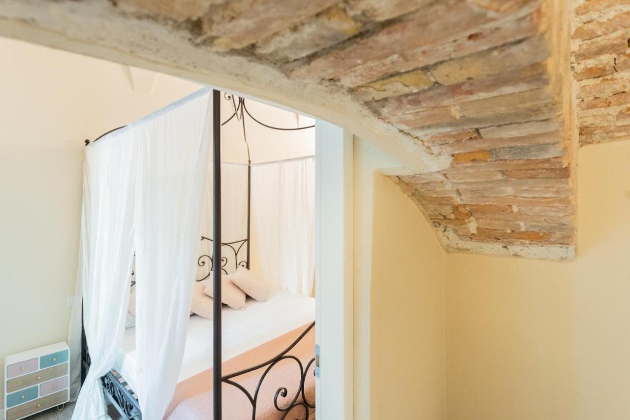 Romantic Escape City Centre With Jacuzzi & Parking By Rent All Como Eksteriør billede