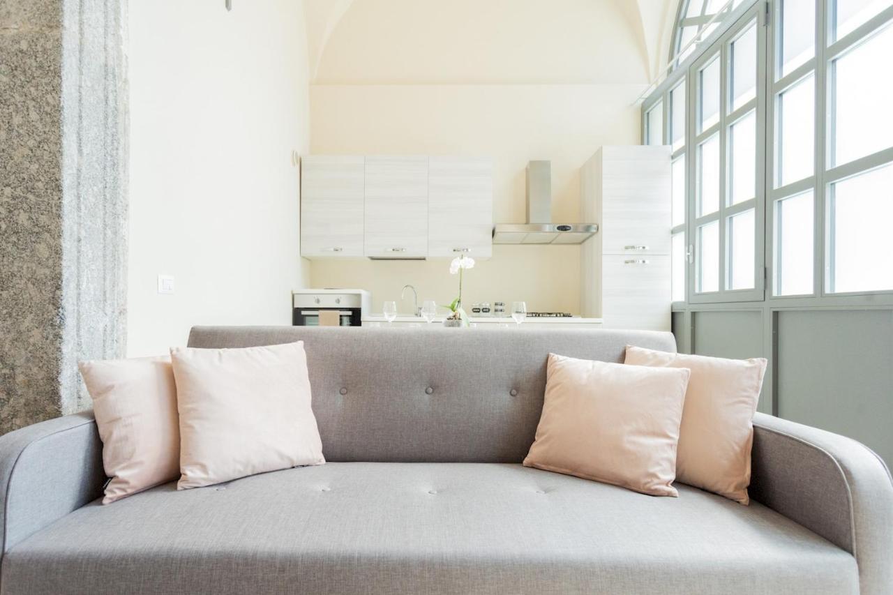 Romantic Escape City Centre With Jacuzzi & Parking By Rent All Como Eksteriør billede